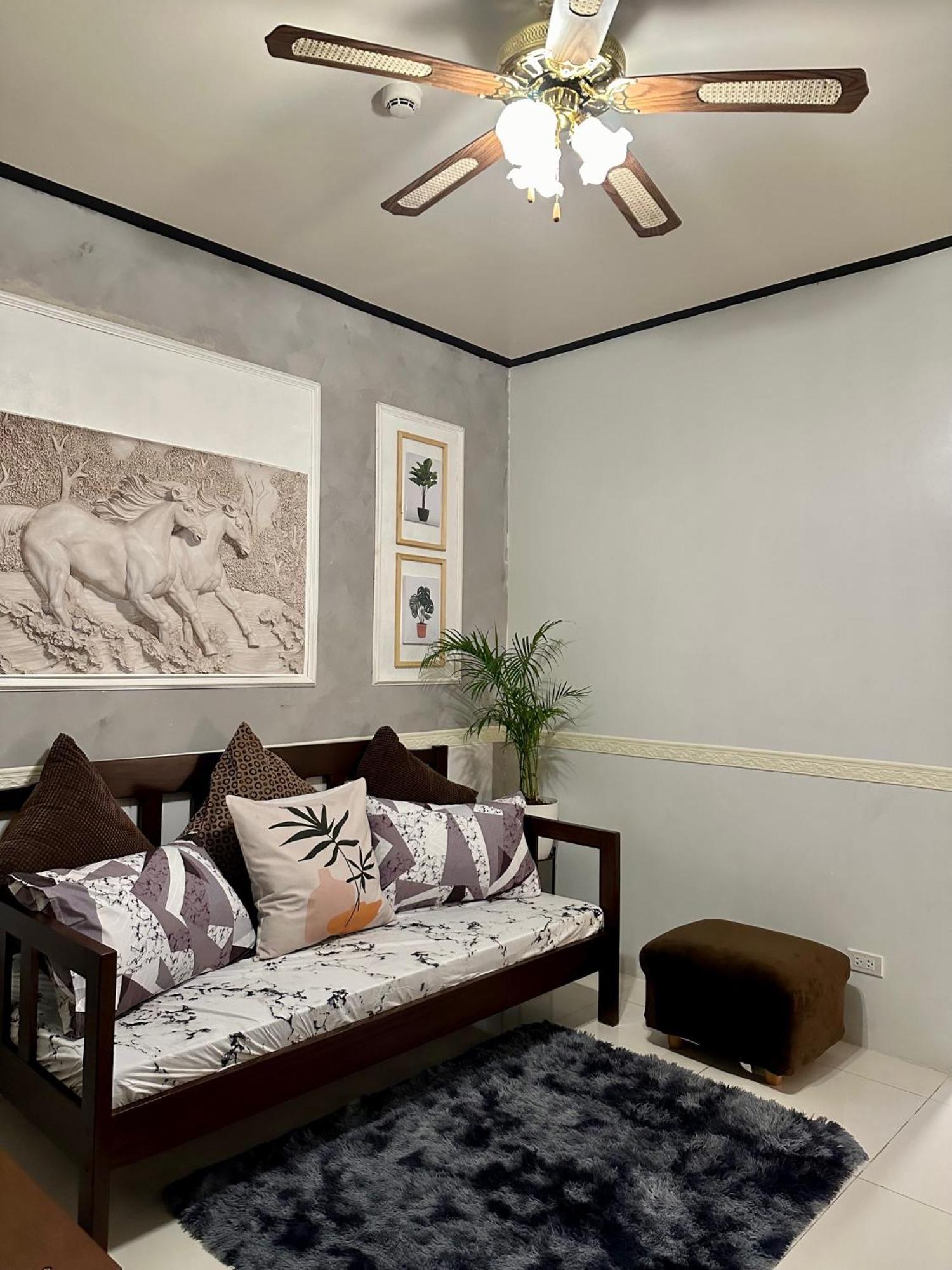 Luxury Suites At Brenthill Baguio City Exterior foto